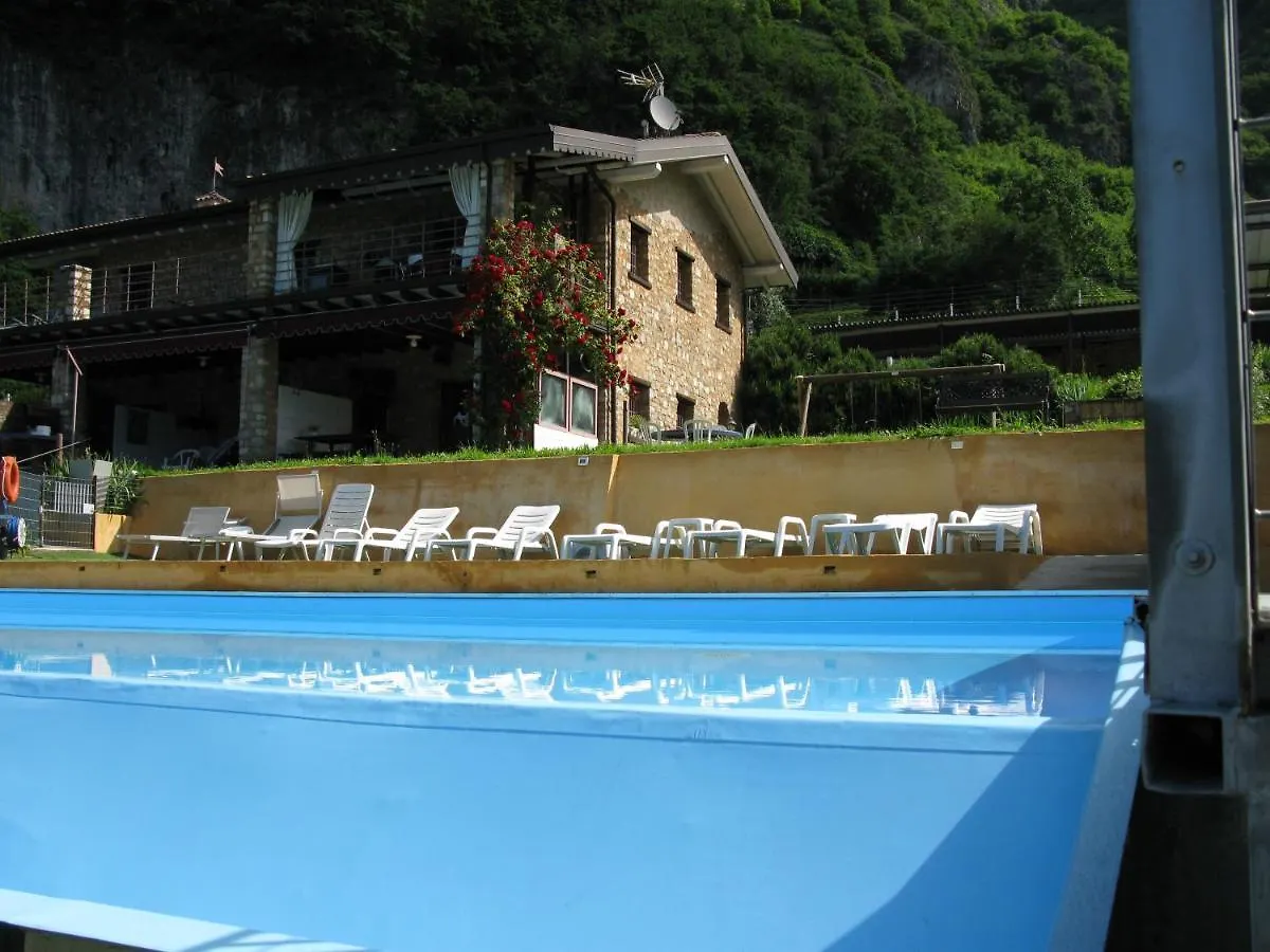 Apartment Chalet Della Rota Marone Italien